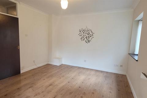 1 bedroom apartment for sale, Greenford Avenue, London