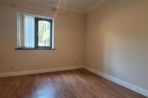 1 bedroom apartment for sale, Greenford Avenue, London