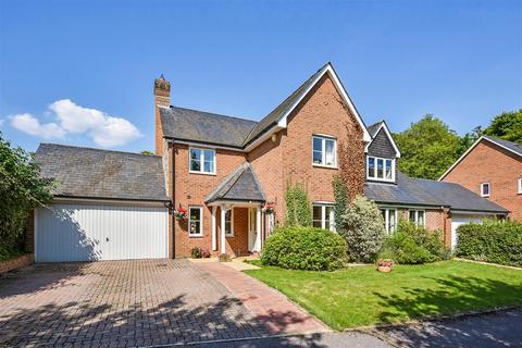 5 bedroom detached house for sale, Hillside, Whitchurch