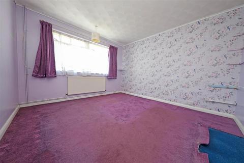 88 Overhill, Southwick, Brighton, BN42 4WJ