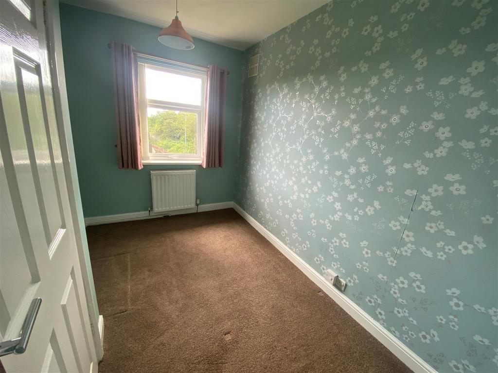 Bedroom 5.jpg