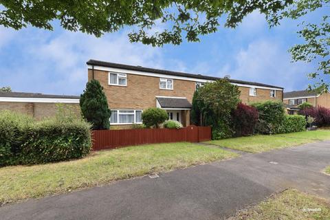 3 bedroom end of terrace house for sale, Ripon Road, Stevenage