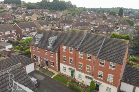 3 bedroom townhouse for sale, Woodyard Close, Church Gresley,