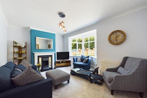 223 Eastcote Road, Ruislip, HA4 8BL