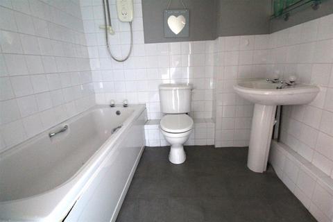 1 bedroom flat to rent, Middlebrook Drive, Lostock