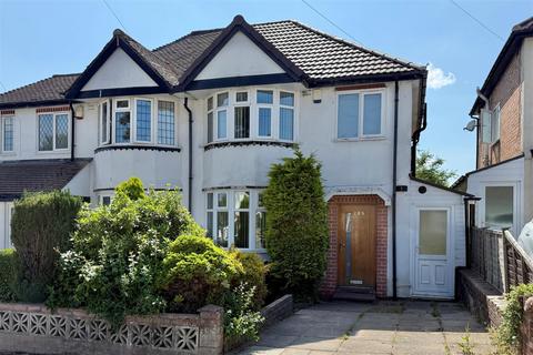205 White Road, Quinton, Birmingham, B32 2SY