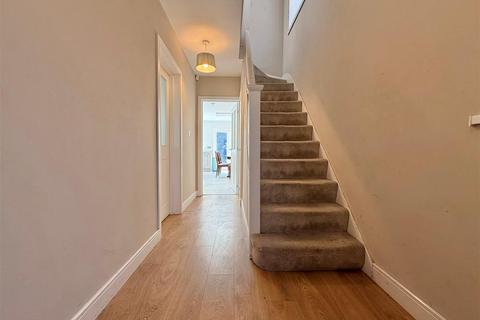 205 White Road, Quinton, Birmingham, B32 2SY