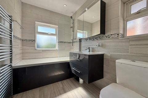 205 White Road, Quinton, Birmingham, B32 2SY