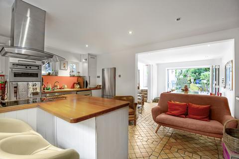 4 Redgrave Road, London, SW15 1PX
