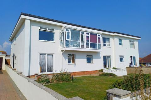 2 bedroom apartment for sale, Dorothy Avenue, Peacehaven