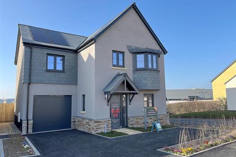 Brand New Home in Dartmouth