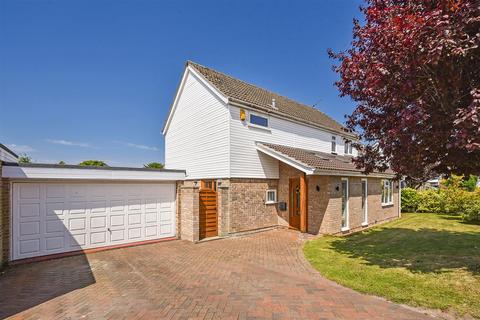 4 bedroom detached house for sale, Newcomb Close, Andover