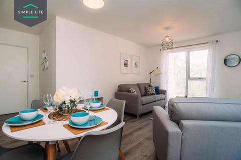 2 bedroom apartment to rent, Park Grange House, Sheffield