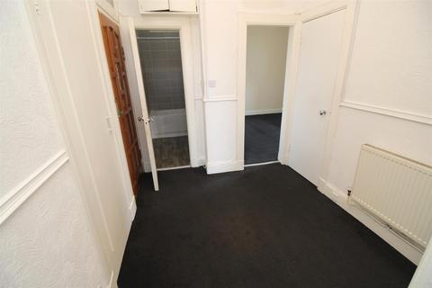 2 bedroom flat to rent, Brachelston Street, Greenock