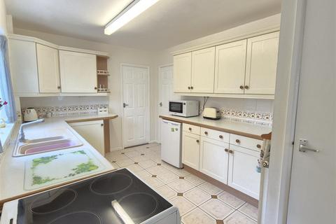 3 bedroom detached bungalow for sale, Castle Rock Drive, Coalville LE67