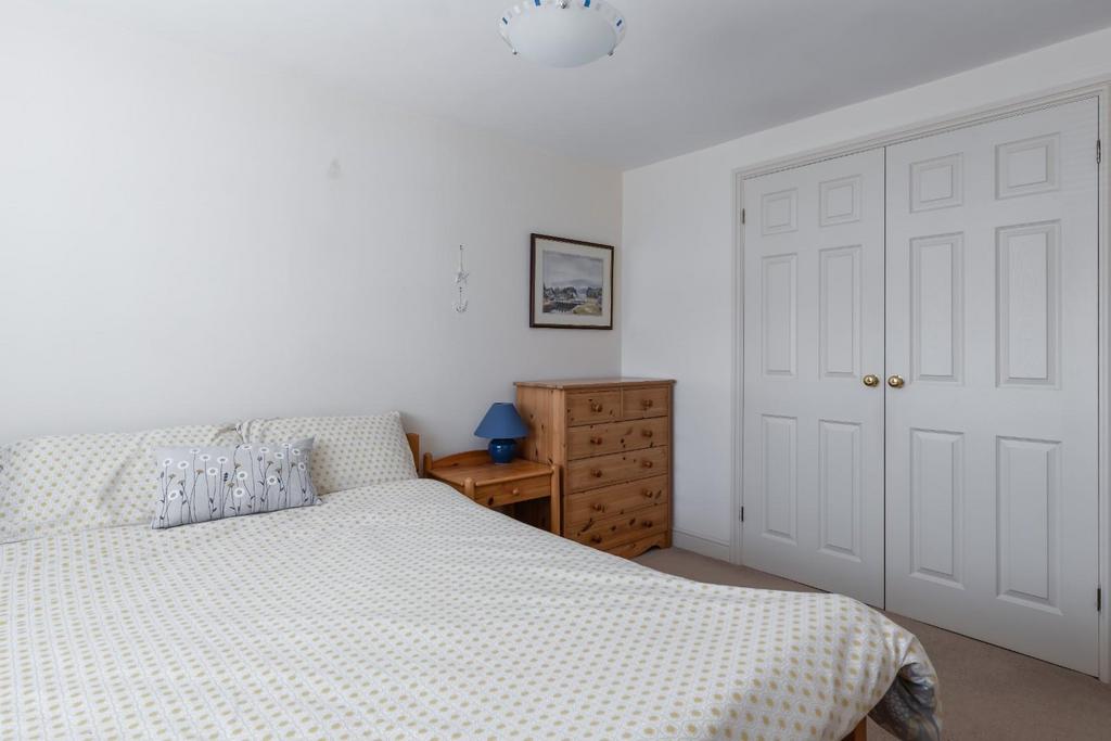 Bedrooms-3.jpg