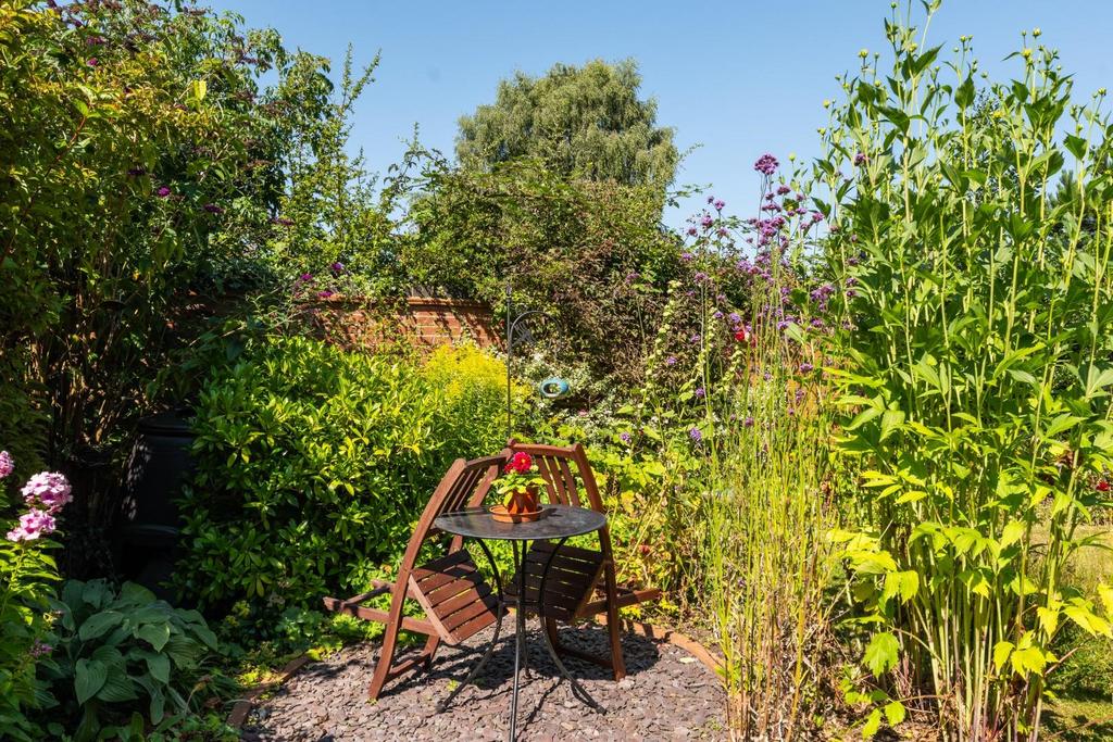 Garden-2.jpg