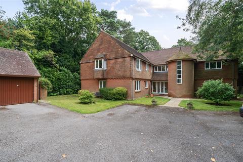 2 bedroom apartment for sale, Grayswood Road, Haslemere