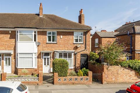 3 bedroom end of terrace house for sale, Main Avenue, York, YO31 0RT