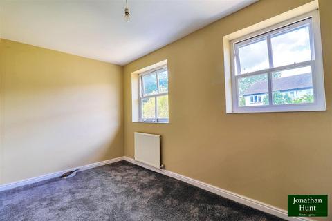 16 Peasmead, Buntingford, SG9 9SF