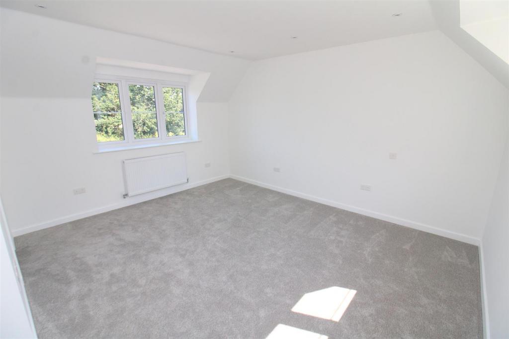 Bedroom.JPG