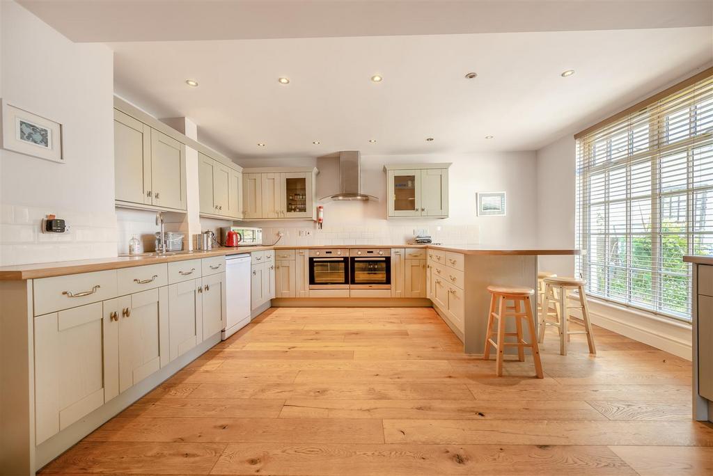 8555555-interior08.jpg