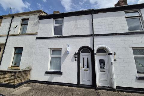 2 bedroom terraced house to rent, Warren Street, Fleetwood