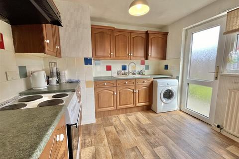 2 bedroom semi-detached bungalow for sale, Wiltshire Drive, Glossop