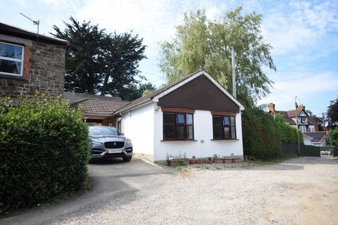 2 bedroom bungalow to rent, Tanglewood, Limers Lane, Northam