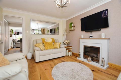 8 Briar Way, Scunthorpe, DN15 8UU
