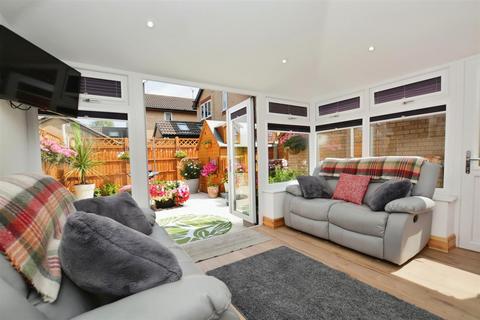 8 Briar Way, Scunthorpe, DN15 8UU