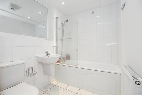 2 bedroom flat for sale, 26 Follett Street, London E14