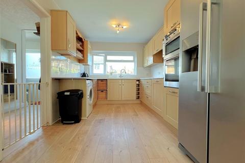 3 bedroom house for sale, Church Street, Barford