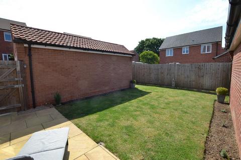 3 bedroom detached house for sale, Clover Road, Shepshed LE12