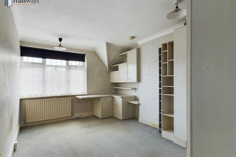 1 bedroom flat for sale, Coulsdon CR5