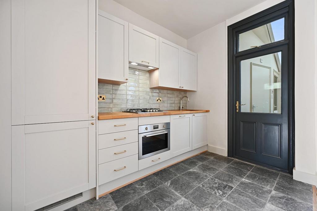 FB - Bradmore Park Road - Kitchen A3 (1).JPG