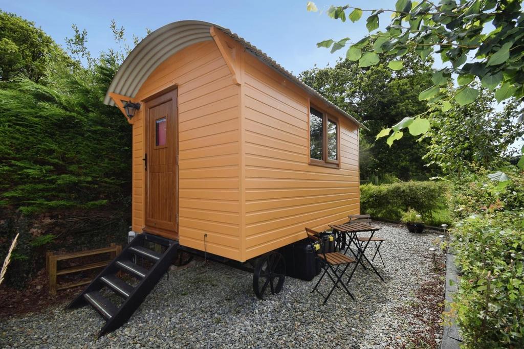 Shepherds Hut.jpg