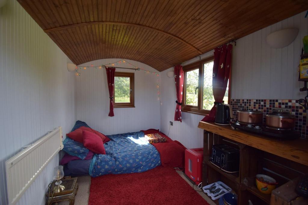 Inside Shephers Hut.JPG