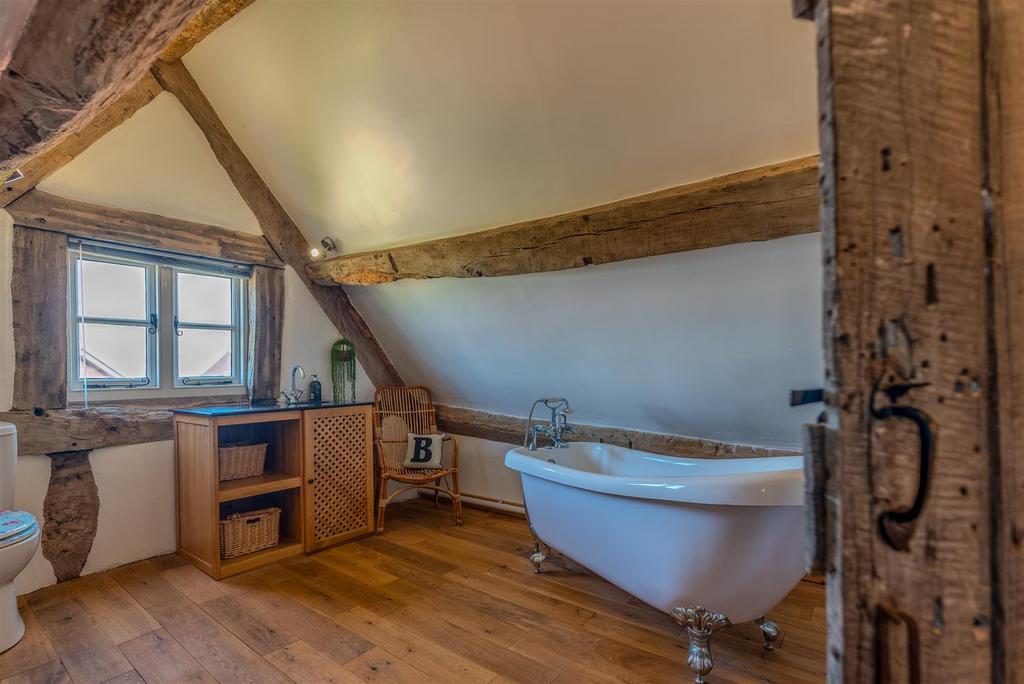 Sutton House Farm (28).jpg