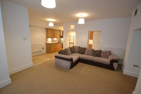 2 bedroom flat to rent, Hanbury Road, Clifton