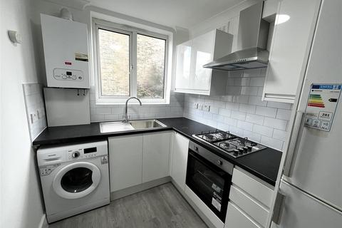 1 bedroom flat to rent, Berens Road, Kensal Green