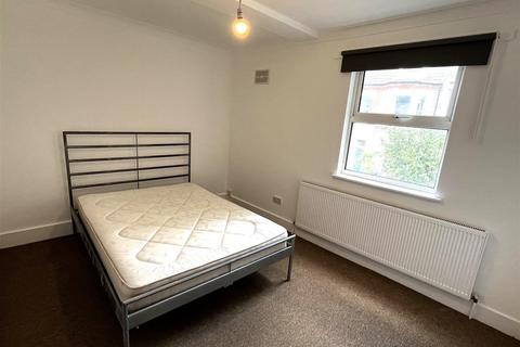 1 bedroom flat to rent, Berens Road, Kensal Green
