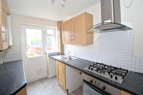 3 bedroom terraced house for sale, Barn Rise, Seaford