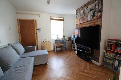 2 bedroom terraced house to rent, St. Michaels Street, Shrewsbury