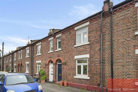 2 bedroom terraced house for sale, Stephenson Street, NW10