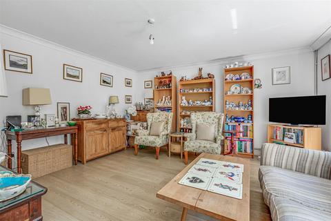 2 bedroom flat for sale, Mullins Path, Mortlake, London, SW14