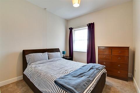 1 bedroom retirement property for sale, Chauncy Court, Hertford SG14