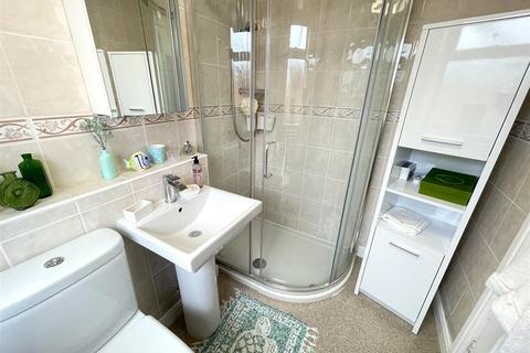 5 Bowbridge Gardens, Bottesford, Nottingham, NG13 0AZ