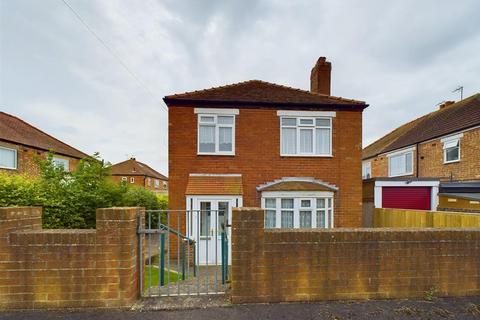 3 bedroom detached house for sale, Eastfield Road, Bridlington