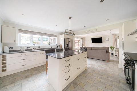 5 bedroom detached house for sale, Putnoe Lane, Bedford